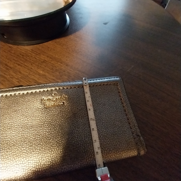 Kate Spade Wallet - Picture 3 of 7